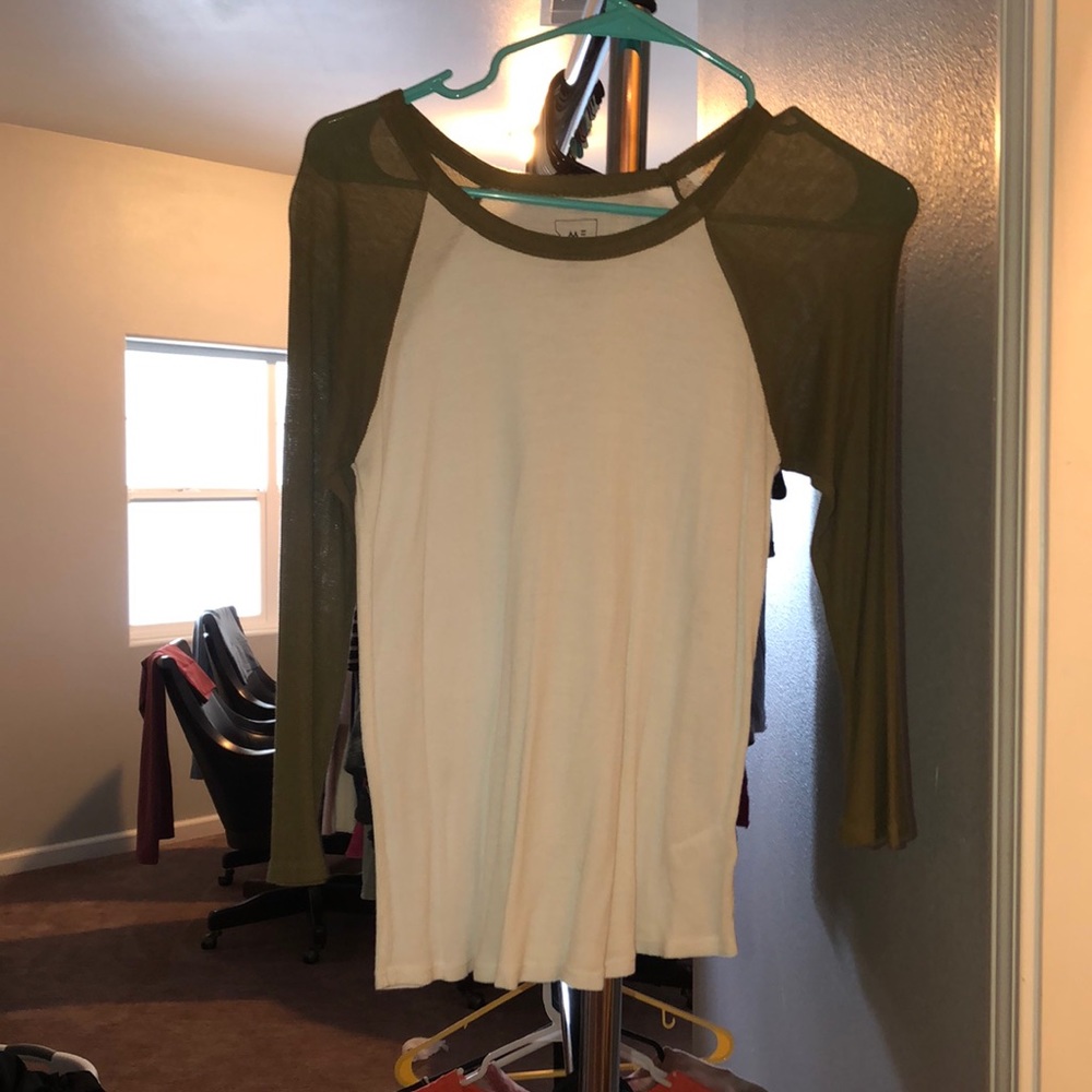long sleeve tee